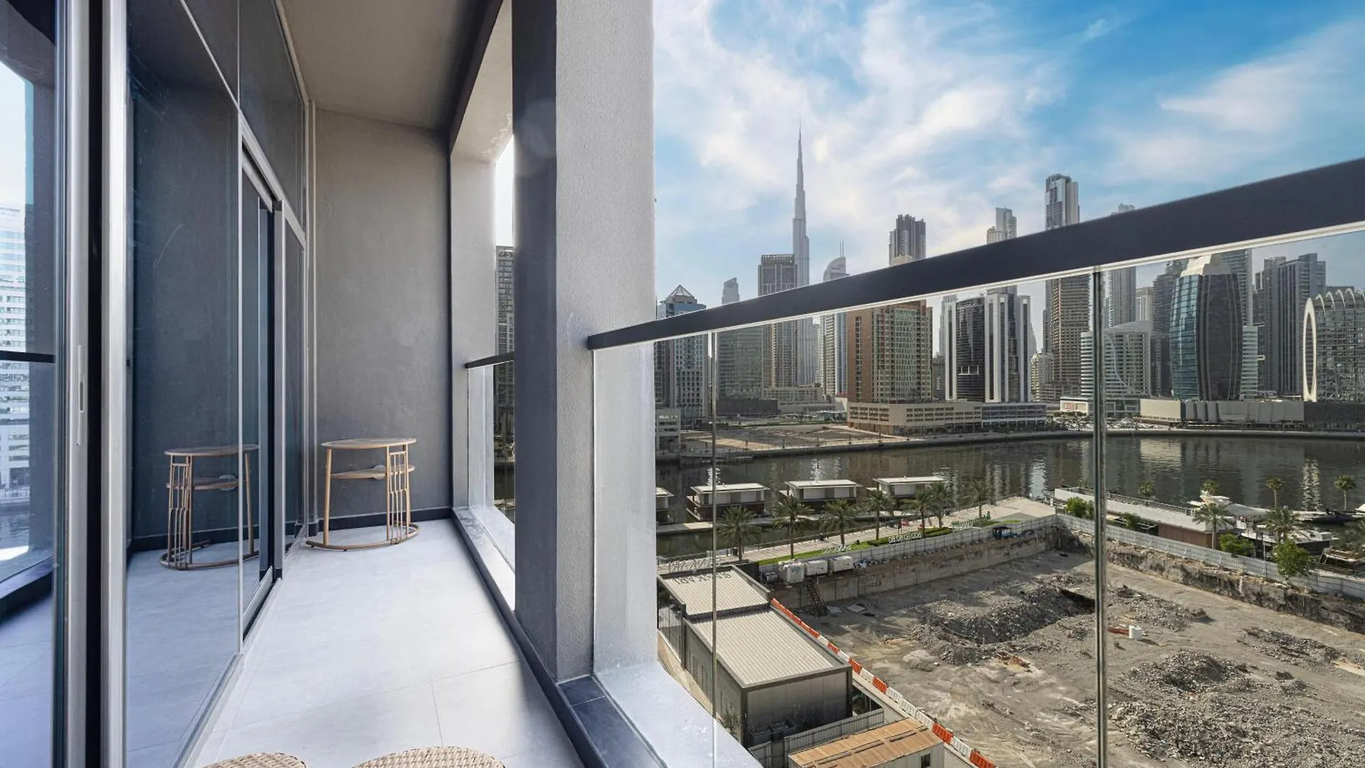 Dvr 2Br In 15 Northside Business Bay Apartment Dubai