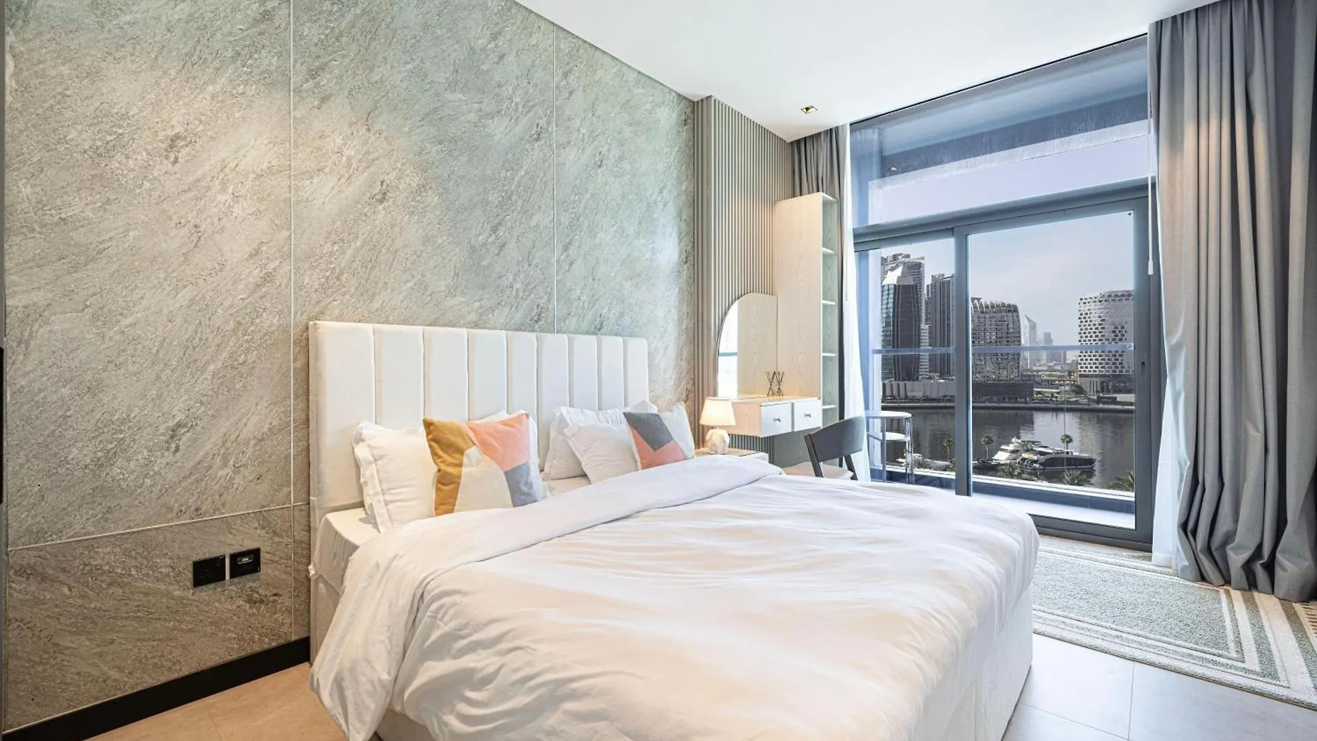 Dvr 2Br In 15 Northside Business Bay Apartment Dubai 0*,